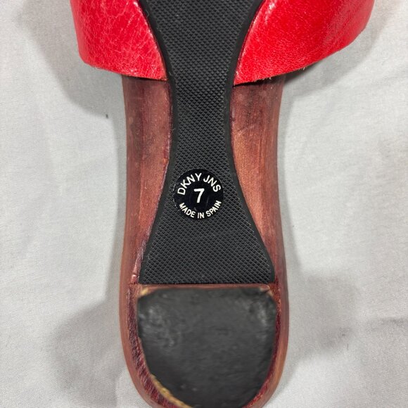 DKNY 00’s Red Brown Wooden Heel Embroidered Floral Design Slide Sandals Size 7 - Picture 7 of 10